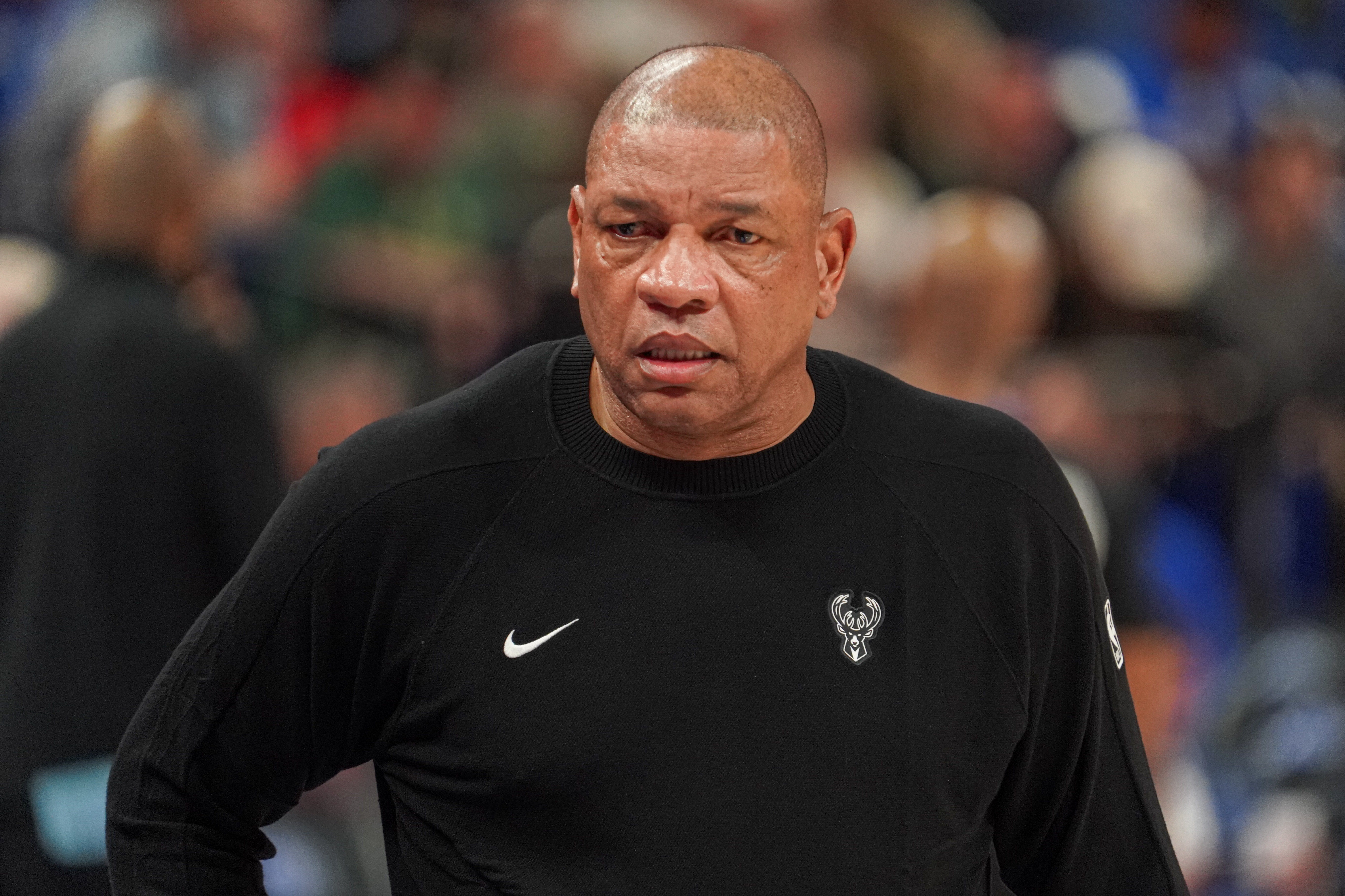 kaiyun-雄鹿为何无法克服困境？里弗斯：实力不够强 也存在健康问题